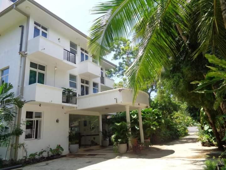Nooit Gedacht Holiday Resort Unawatuna Dış mekan fotoğraf