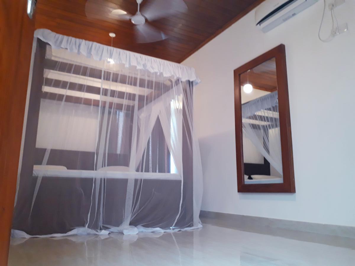 Nooit Gedacht Holiday Resort Unawatuna Dış mekan fotoğraf